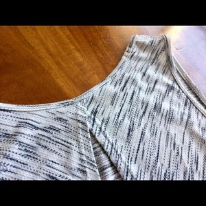 Lululemon low key tank 4